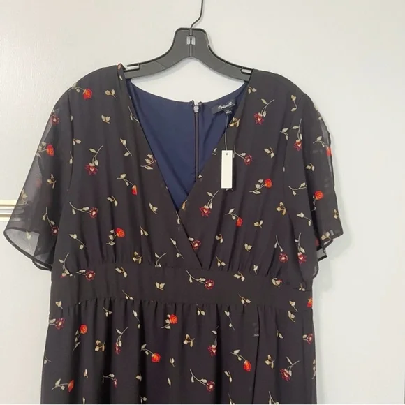 Madewell Black and Red Maxi Dress - Picture 4 of 11